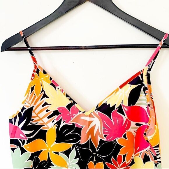 SHEIN Allover Floral Print Aloha Double V neck Camisole Mini Dress - Picture 3 of 5